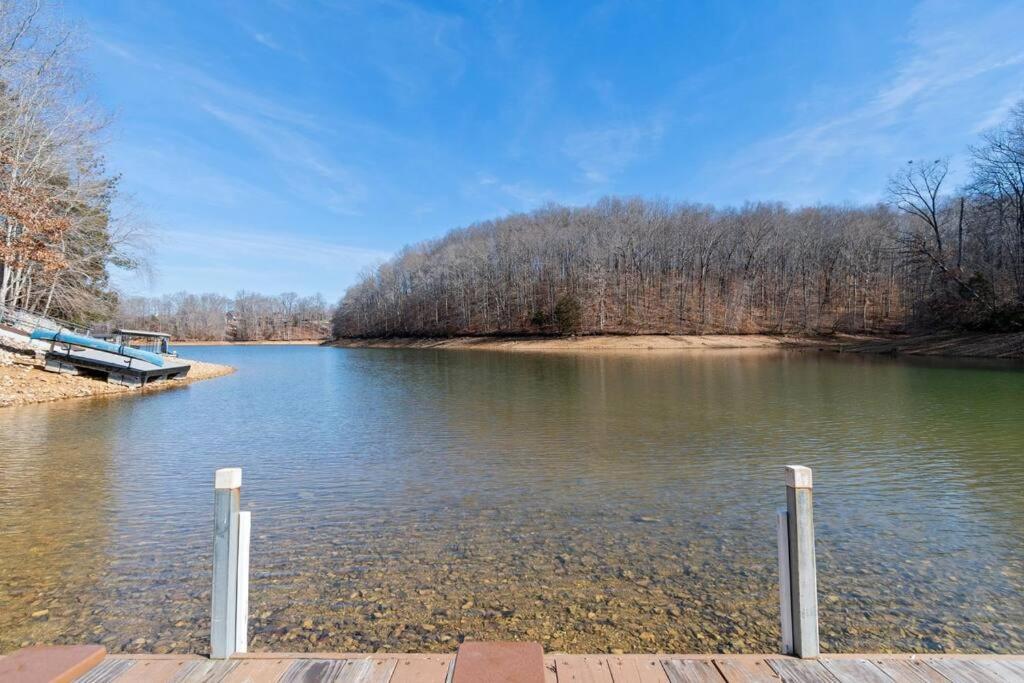 Lakeside Haven Dock/Slip Fire Pit Game Room Kayaks Winchester Екстериор снимка